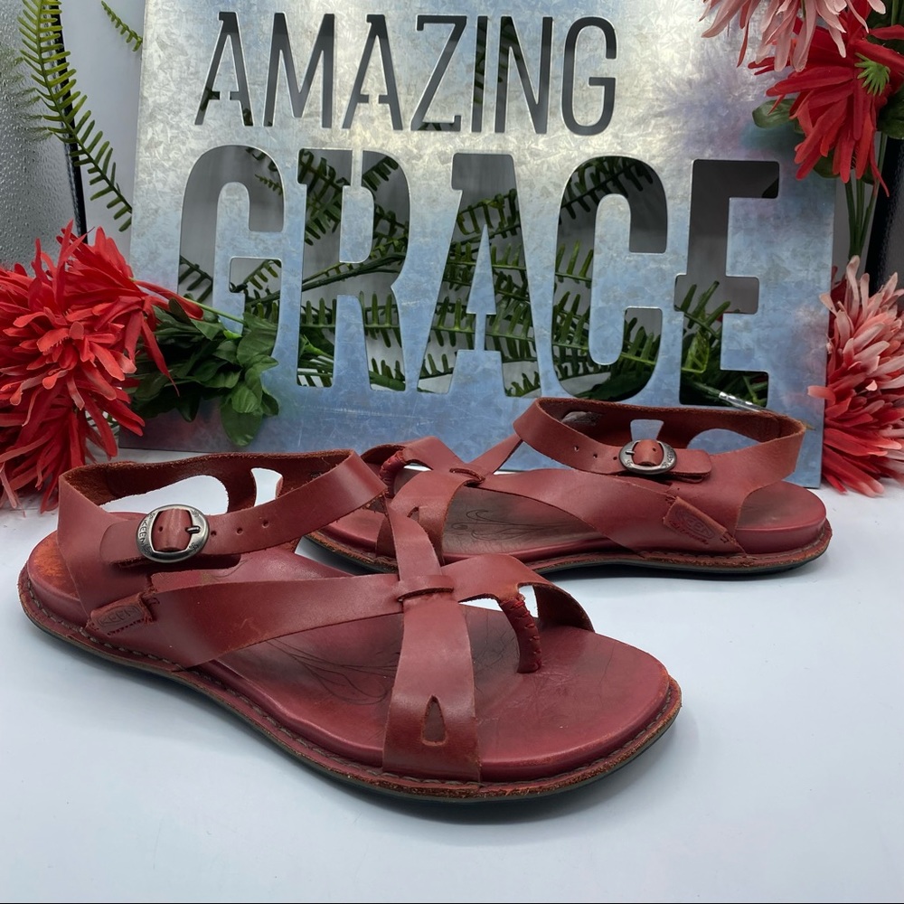 Keen Sz 8 Red Leather Sandals 1010280